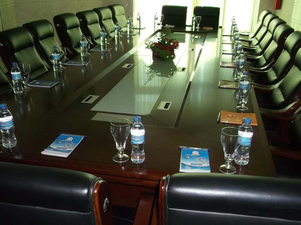 Star City Hotel Dar es Salaam Zewnętrze zdjęcie